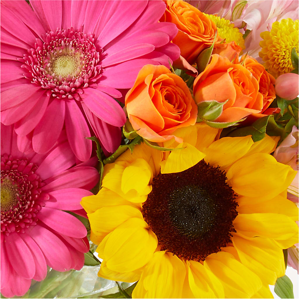 Florist Original Mixed Bouquet – Creative Florist, Cherry Valley MA