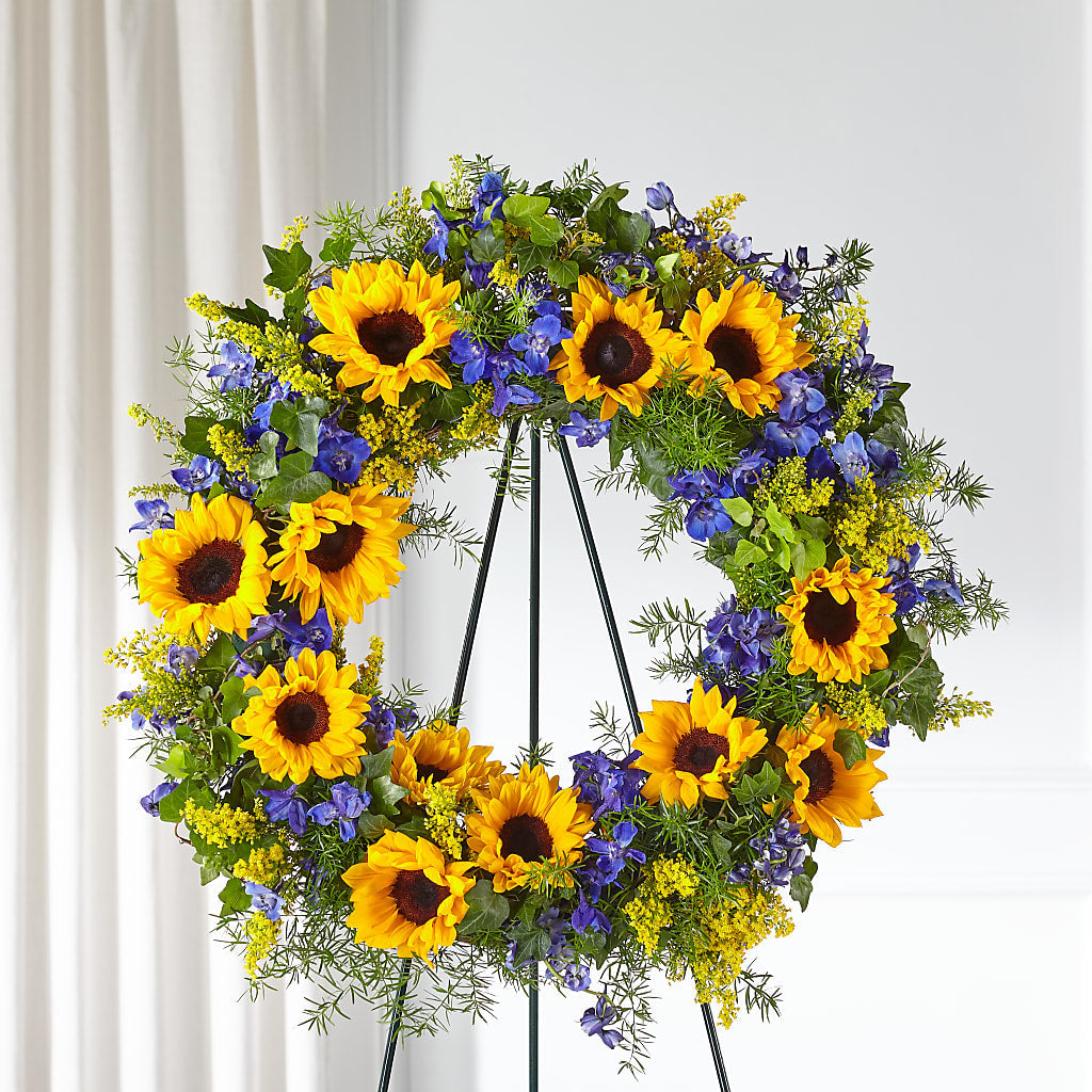 Bright Rays Wreath – Creative Florist, Cherry Valley MA