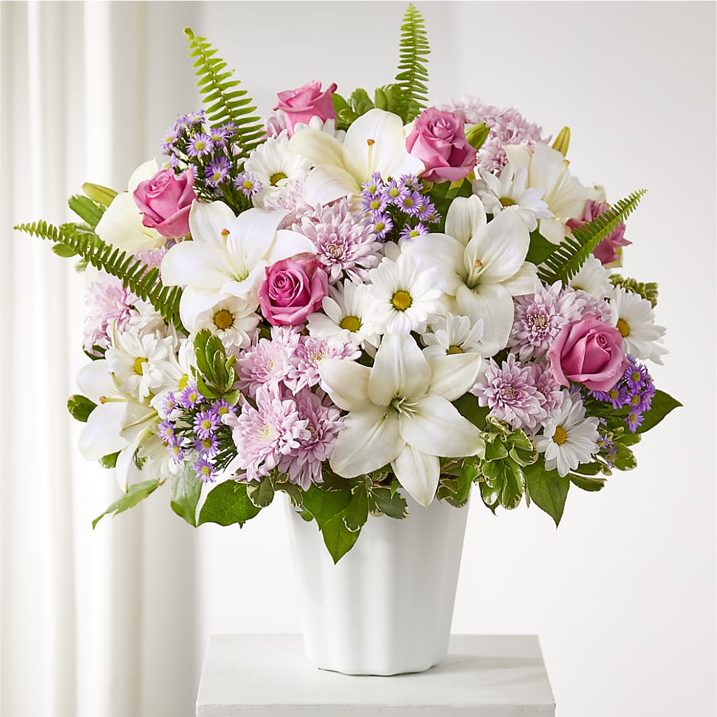 Warmest Thoughts Tabletop Basket – Creative Florist, Cherry Valley MA