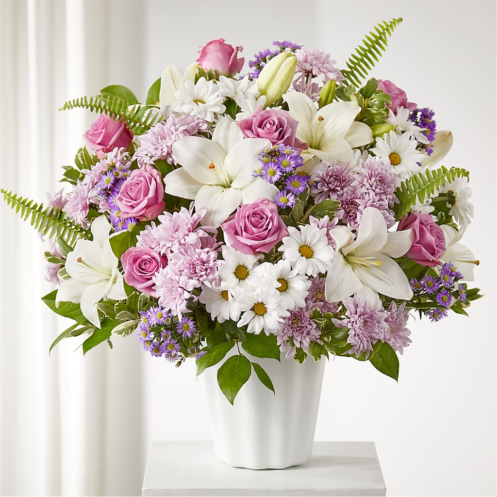 Warmest Thoughts Tabletop Basket – Creative Florist, Cherry Valley MA