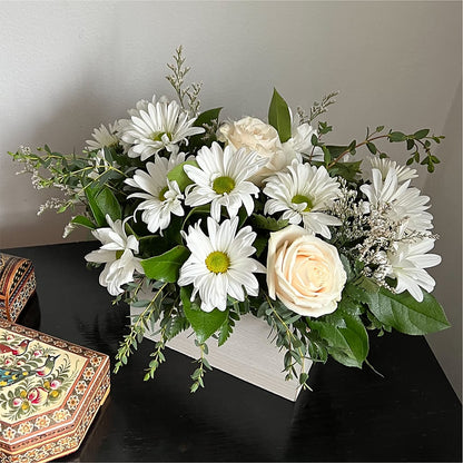 Fresh Linen Box Bouquet –  Creative Florist, Cherry Valley MA