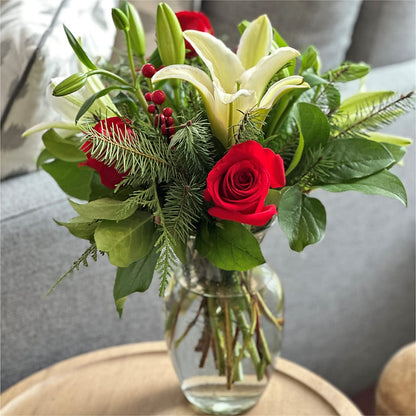 Sparkling Snowflakes Bouquet –  Creative Florist, Cherry Valley MA