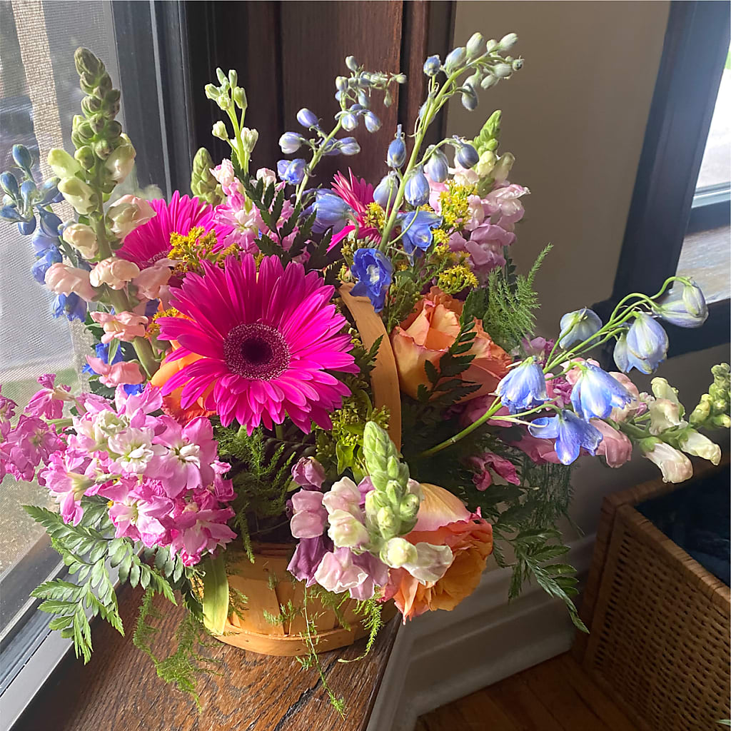 Garden of Life Basket –  Creative Florist, Cherry Valley MA