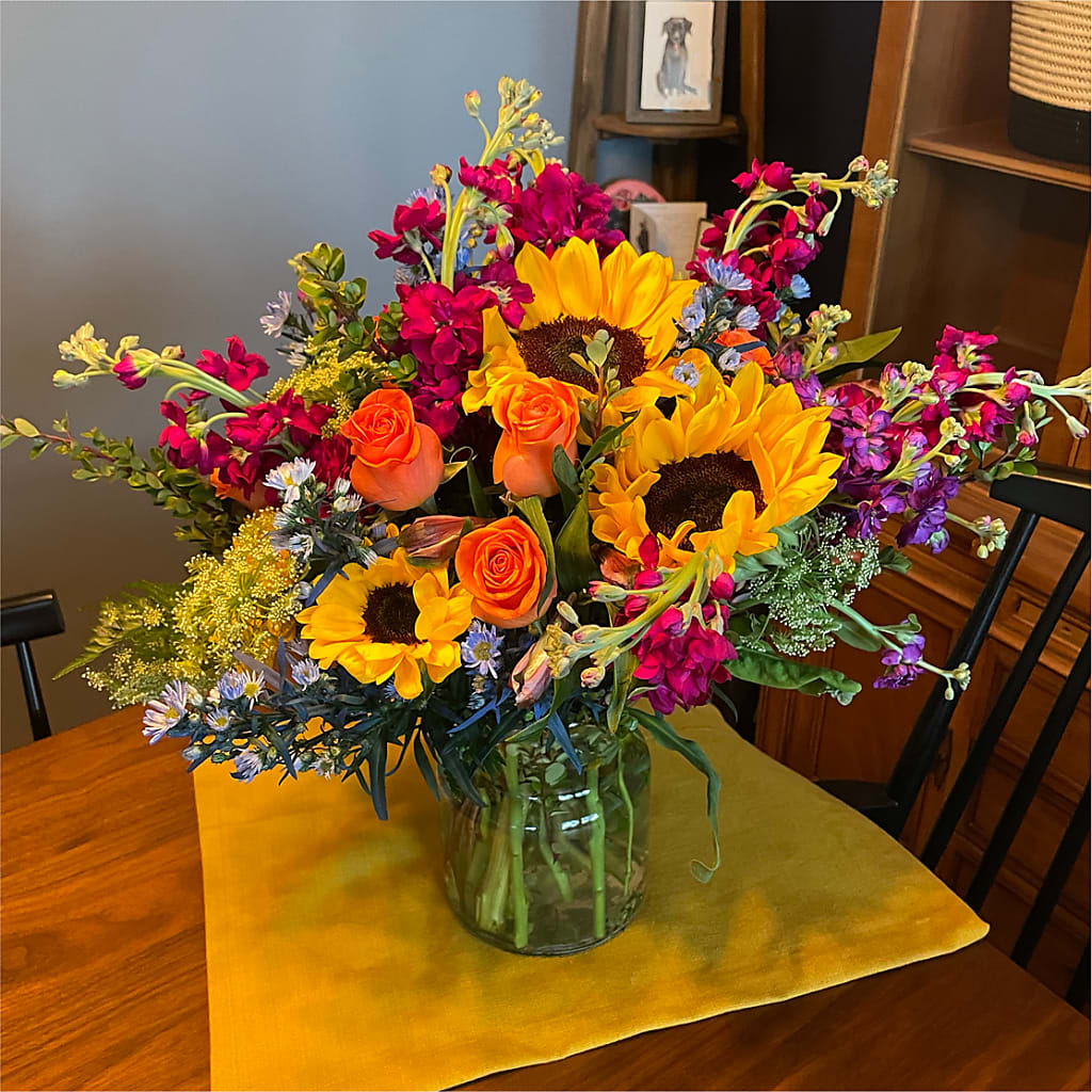 Rays of Life Bouquet –  Creative Florist, Cherry Valley MA