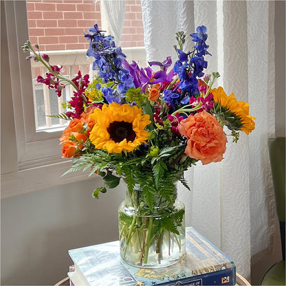Rays of Life Bouquet –  Creative Florist, Cherry Valley MA