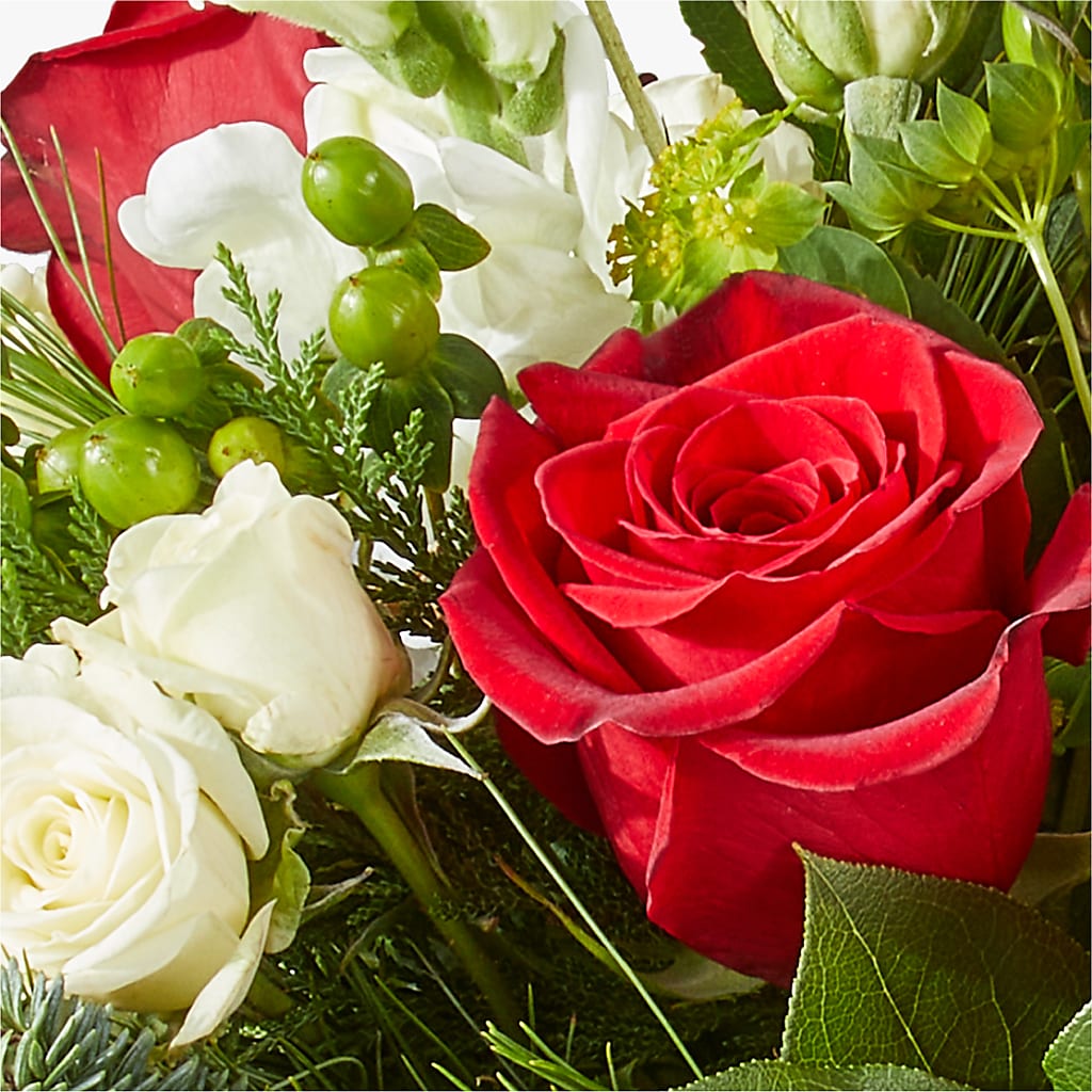 Deck the Halls Bouquet –  Creative Florist, Cherry Valley MA