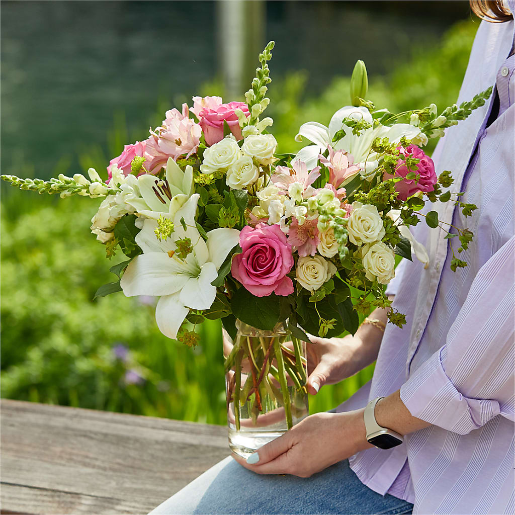 Fondly Bouquet –  Creative Florist, Cherry Valley MA