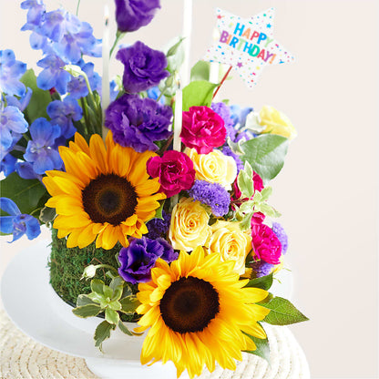 Star of the Day Floral Cake –  Creative Florist, Cherry Valley MA